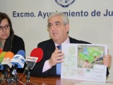 Enrique Jiménez explica la actual situación del Vertedero Municipal de Jumilla