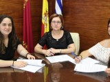 Firmado el convenio de colaboración entre Ayuntamiento y la Asociación 4 Patas