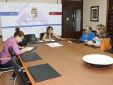 La concejal de Sanidad se reúne con miembros de la Asociación Jumillana para la Integración de Trastornos Mentales
