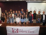 Los alumnos de Investigación del IES Infanta Elena  exponen sus trabajos