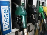 El diesel rompe a la baja la barrera de un euro/litro