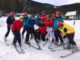 Los alumnos de 2º ESO del IES Infanta Elena aprenden a esquiar en la Estación La Masella