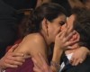 La recogida del Goya de Dani Rovida y su beso con Clara Lago hacen furor en Twitter