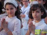 Decenas de niños participaron en la Procesión del Corpus Christi