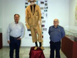 Un traje de esparto del año 1987 se expone como pieza del trimestre en el Museo de Etnografía Jerónimo Molina