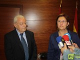 El presidente del Consejo de la Transparencia, José Molina, visita Jumilla