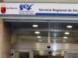 La Región apoya al Ministerio de Empleo para que la ayuda de 400 euros a parados sin prestación se desbloquee cuanto antes