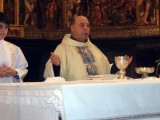 La parroquia Mayor de Santiago despide al párroco Jorge Oliva y da la bienvenida al nuevo Pastor Manuel de la Rosa