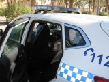 La Policía Local equipa uno de sus vehículos con mampara de seguridad para detenidos