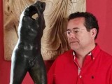 El escultor jumillano Mariano Spiteri recibirá el galardón a la ‘Colaboración No Peñera 2019’ de la Federación de Peñas de la Fiesta de la Vendimia