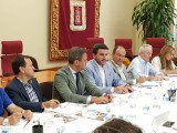 La Comunidad arranca el compromiso al Ministerio de destinar un millón de euros a la restructuración de 300 hectáreas de viñedo
