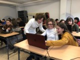 Éxito del Taller de Competencia digital en Familia en el IES Infanta Elena