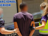 Detenidos dos hombres en Jumilla por violar a una joven en una playa de Alicante