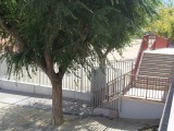 Finalizan las obras de traslado del vallado que aumentan el espacio de patio del CEIP Carmen Conde