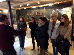 Alumnado del IES Infanta Elena visita el Museo Municipal de Jumilla2